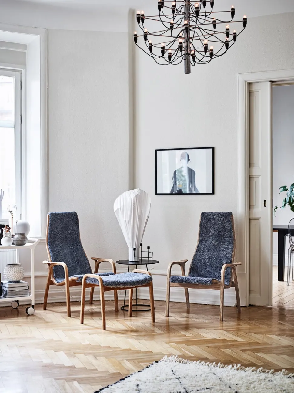 Lamino fåtölj + pall Oljad ek | Fårskinn Vit