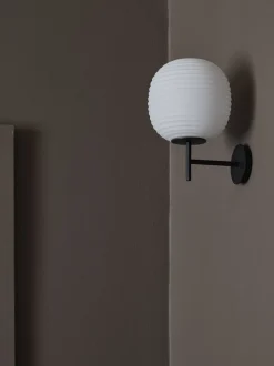 Lantern Vägglampa