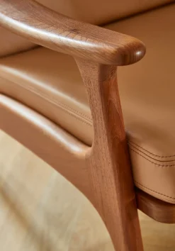 Lean Back Fåtölj | Coffee Brown Teak