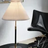 Le Klint 352 Bordslampa