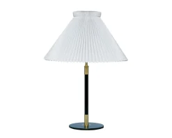 Le Klint 352 Bordslampa