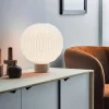 Le Klint 375 Bordslampa |  Medium
