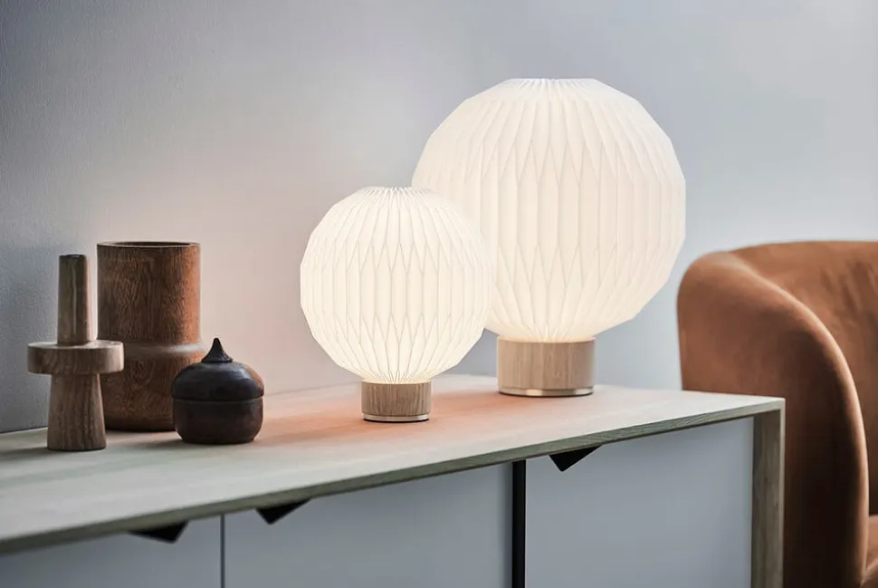 Le Klint 375 Bordslampa | Medium