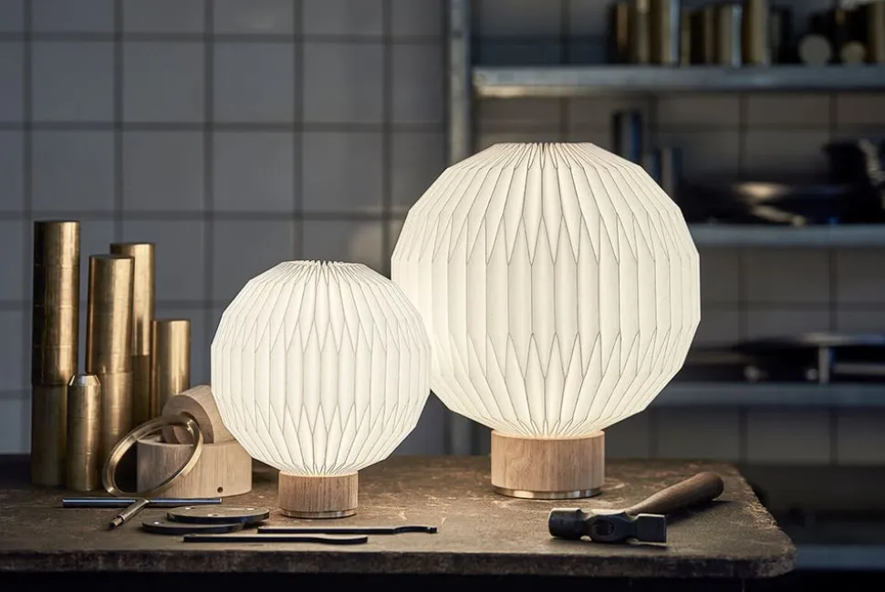 Le Klint 375 Bordslampa | Small