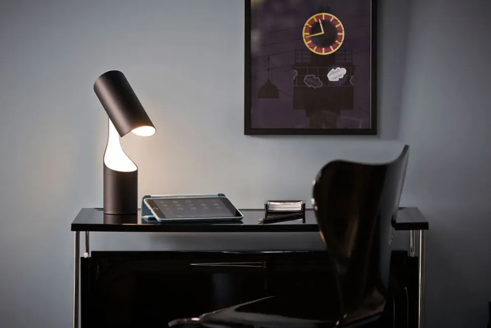 Le Klint 353 | Mutatio Bordslampa