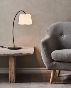 Le Klint 320 Snowdrop | Bordslampa