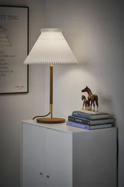 Le Klint 328T LK 80 | Bordslampa | Ljus ek