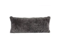 Lina fårskinnskudde 60x25 Stone