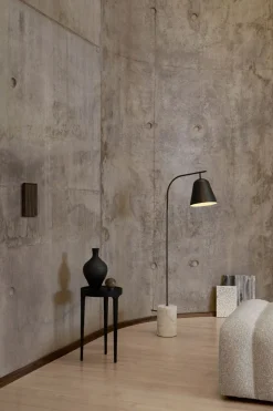 Line Two Golvlampa | White