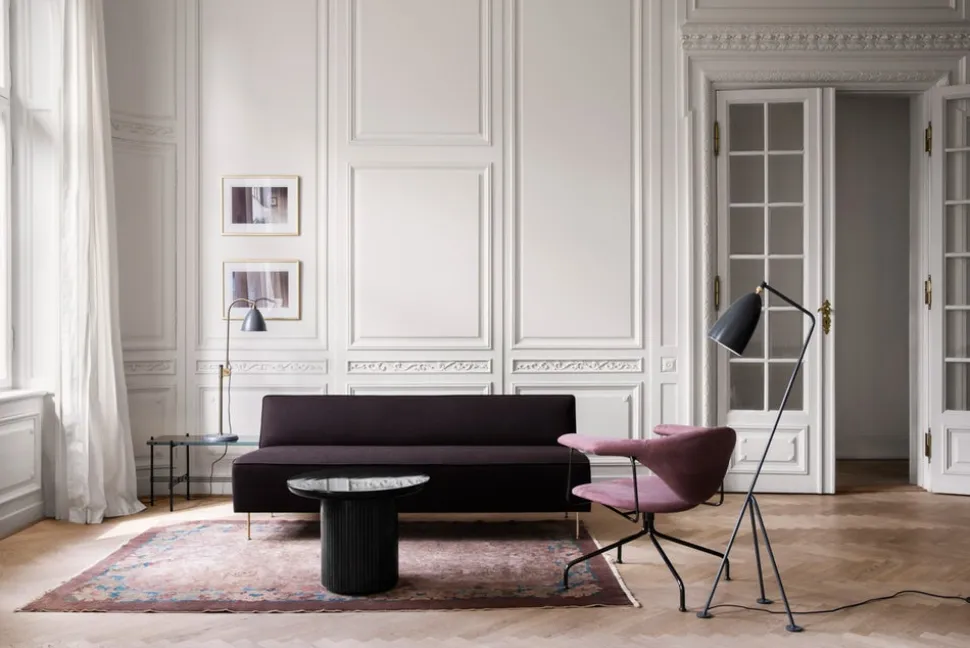 Masculo Lounge Chair | Snurrben
