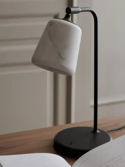 Material Bordslampa Ljusgrå betong