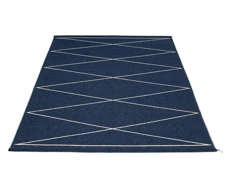 Max matta Dark Blue 180x260