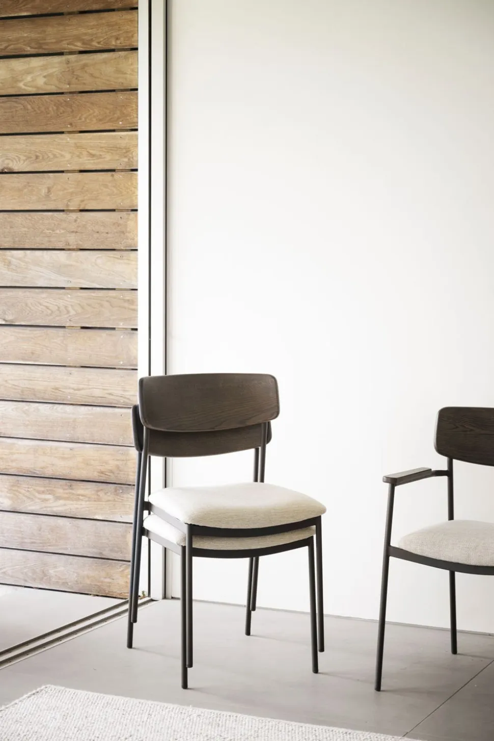 Maymont Stol | Brun Ek | Ljusbeige