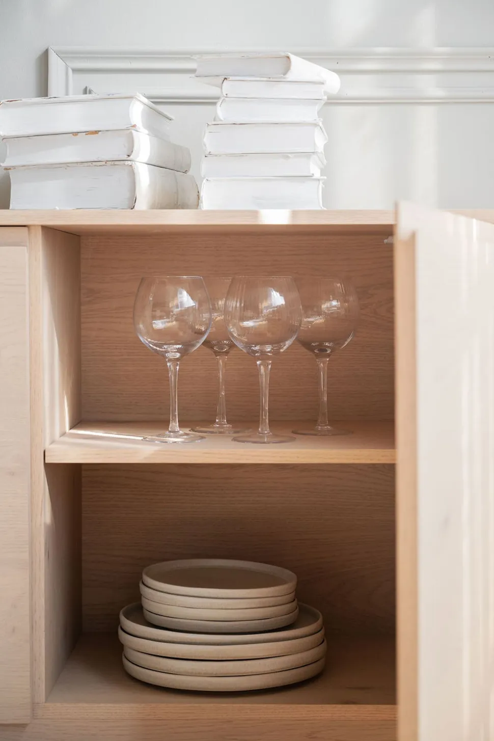 Melstone Sideboard H70 | Vitpigmenterad Ek