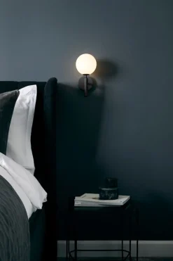 Miira Vägglampa | Rock Grey/Opal