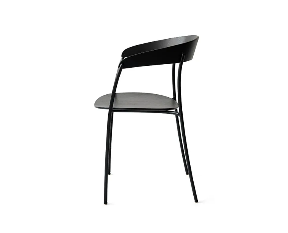 Missing Chair Karmstol Svart Ek