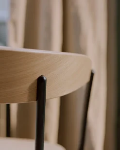 Missing Chair Stol Ek