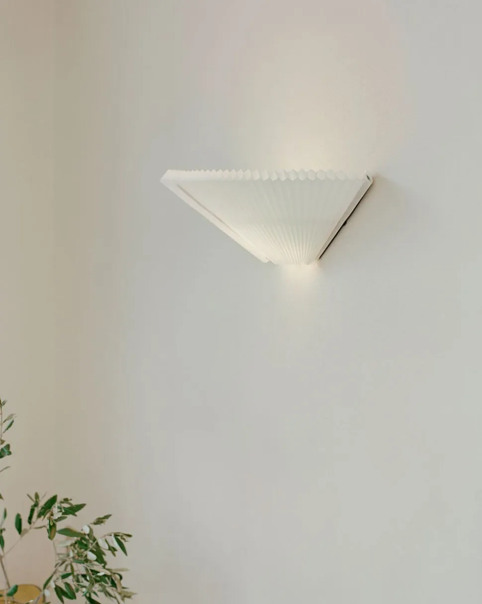 Nebra Vägglampa