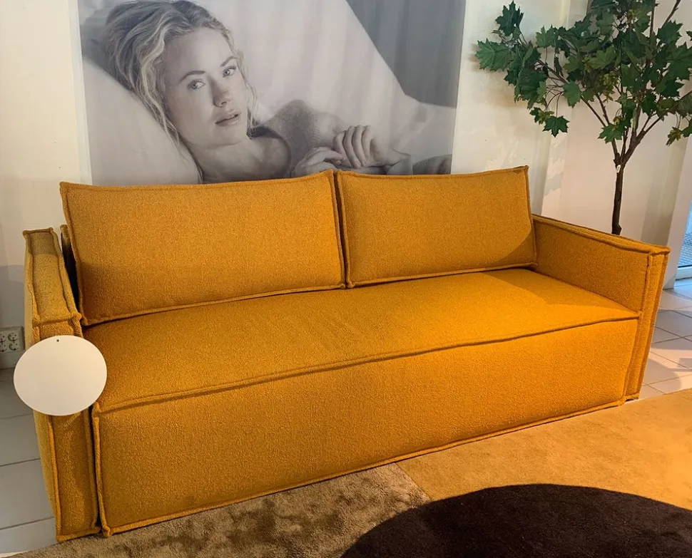 Newilla Bäddsoffa | Tyg 536 Bouclé Ochré