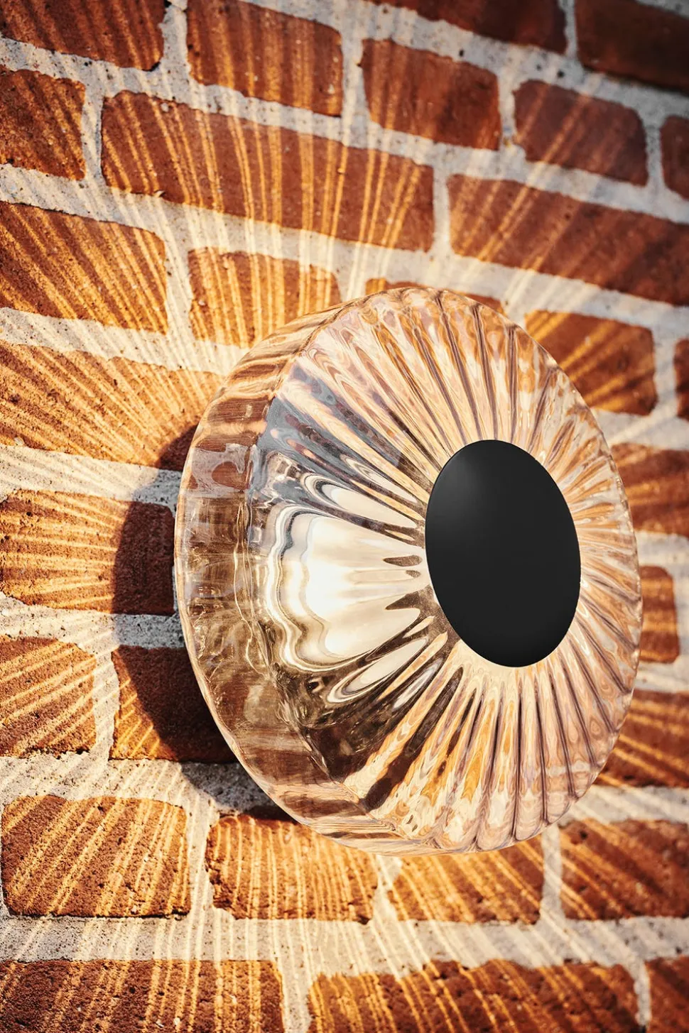 New Wave Optic Outdoor Vägglampa