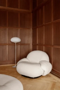 Pacha Lounge Chair med armstöd