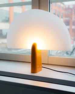 Pavo Bordslampa | Gul