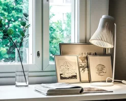 Petite 4620 bordlampa Svart