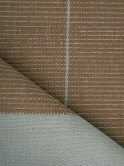 Poetic Grid Matta 200x300 | Camel