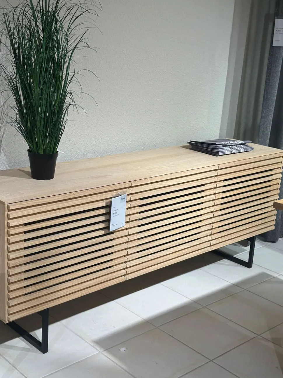Porto Sideboard med Belysning