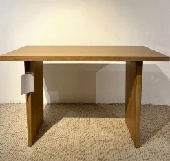 Private Desk | Ek