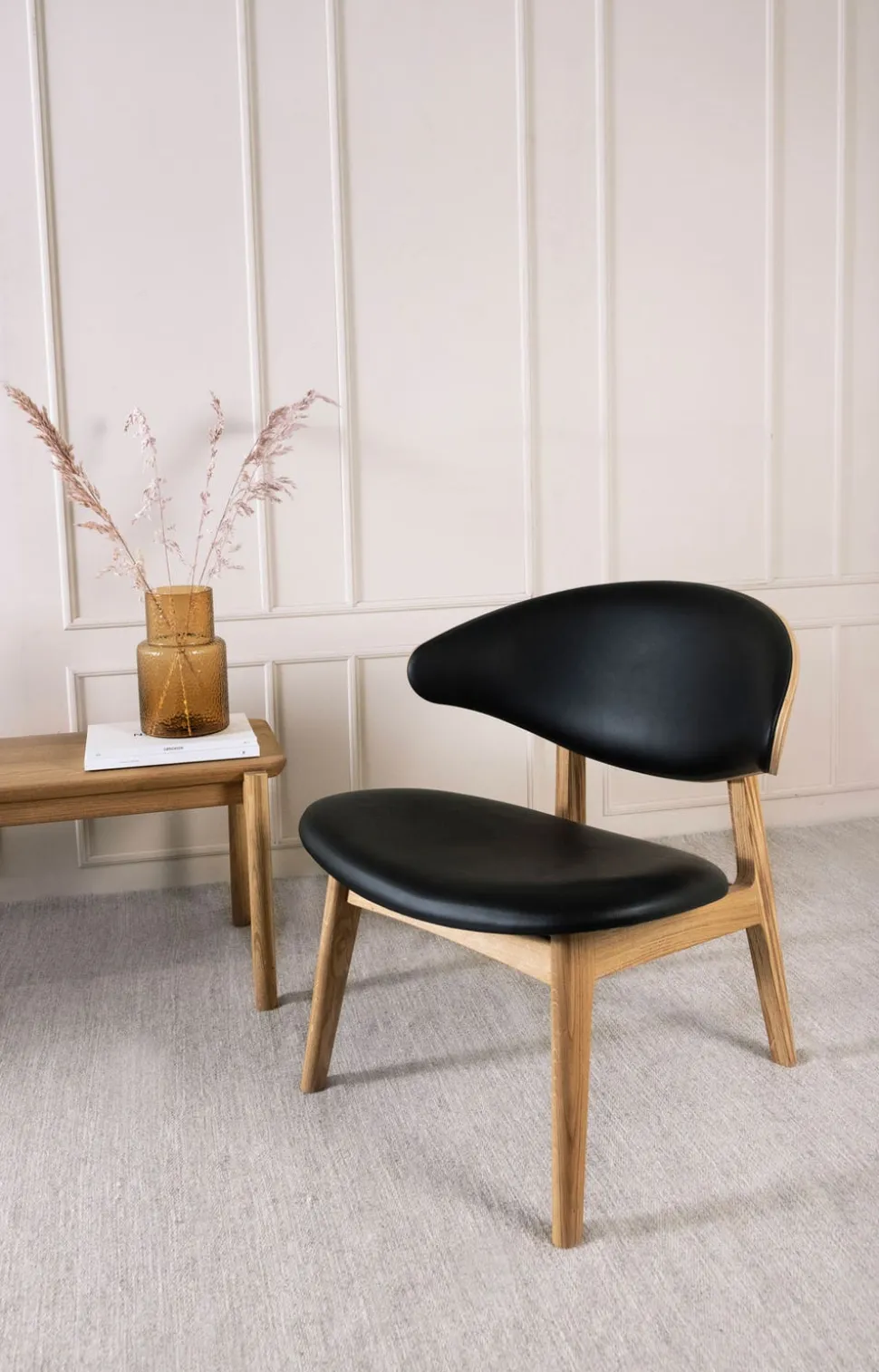 Ram Lounge Chair | Klädd rygg | Läder