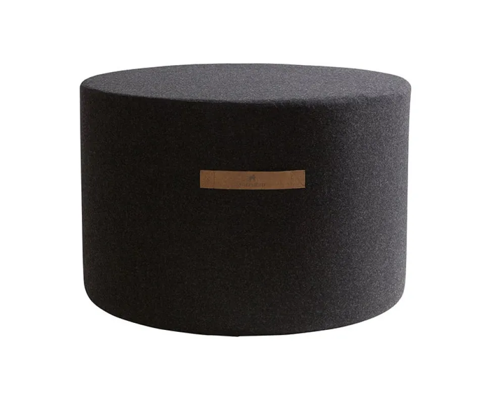 Sara Ullpuff 60 | Svart