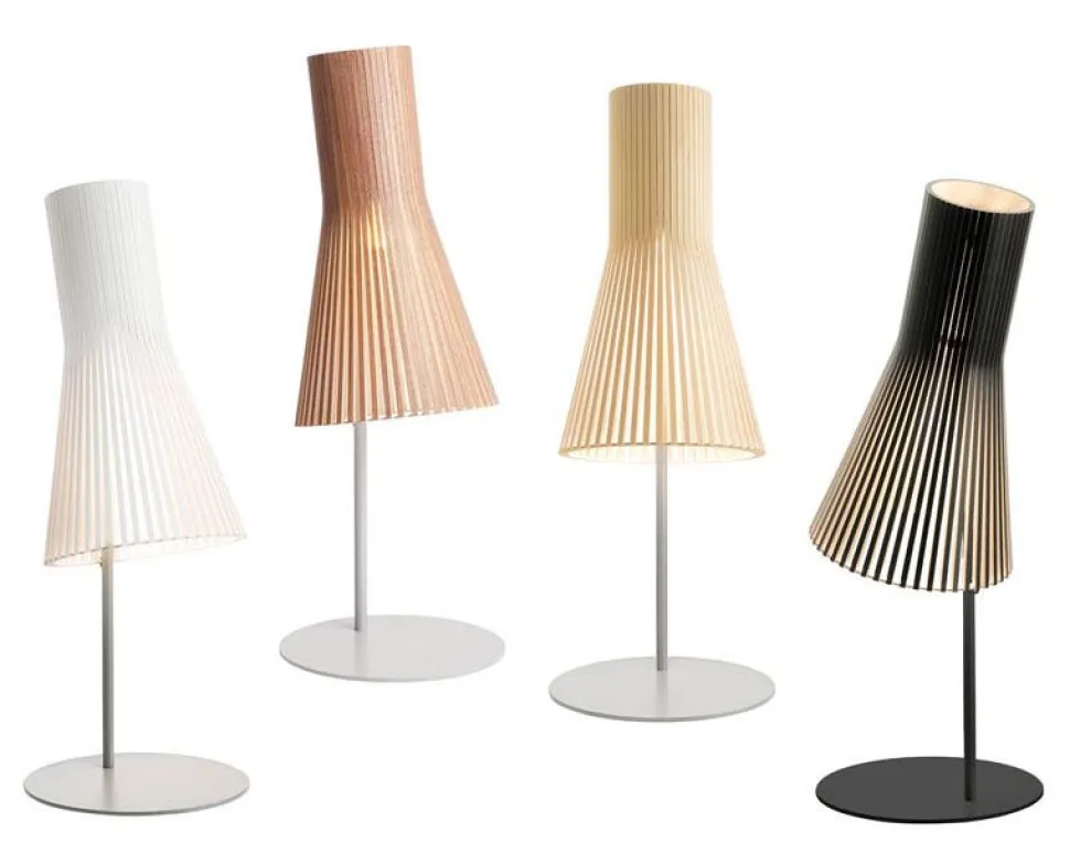Secto 4220 bordlampa Svart