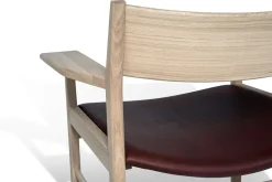 Siza Loungestol | Vitpigm. Ek/Mocca Läder