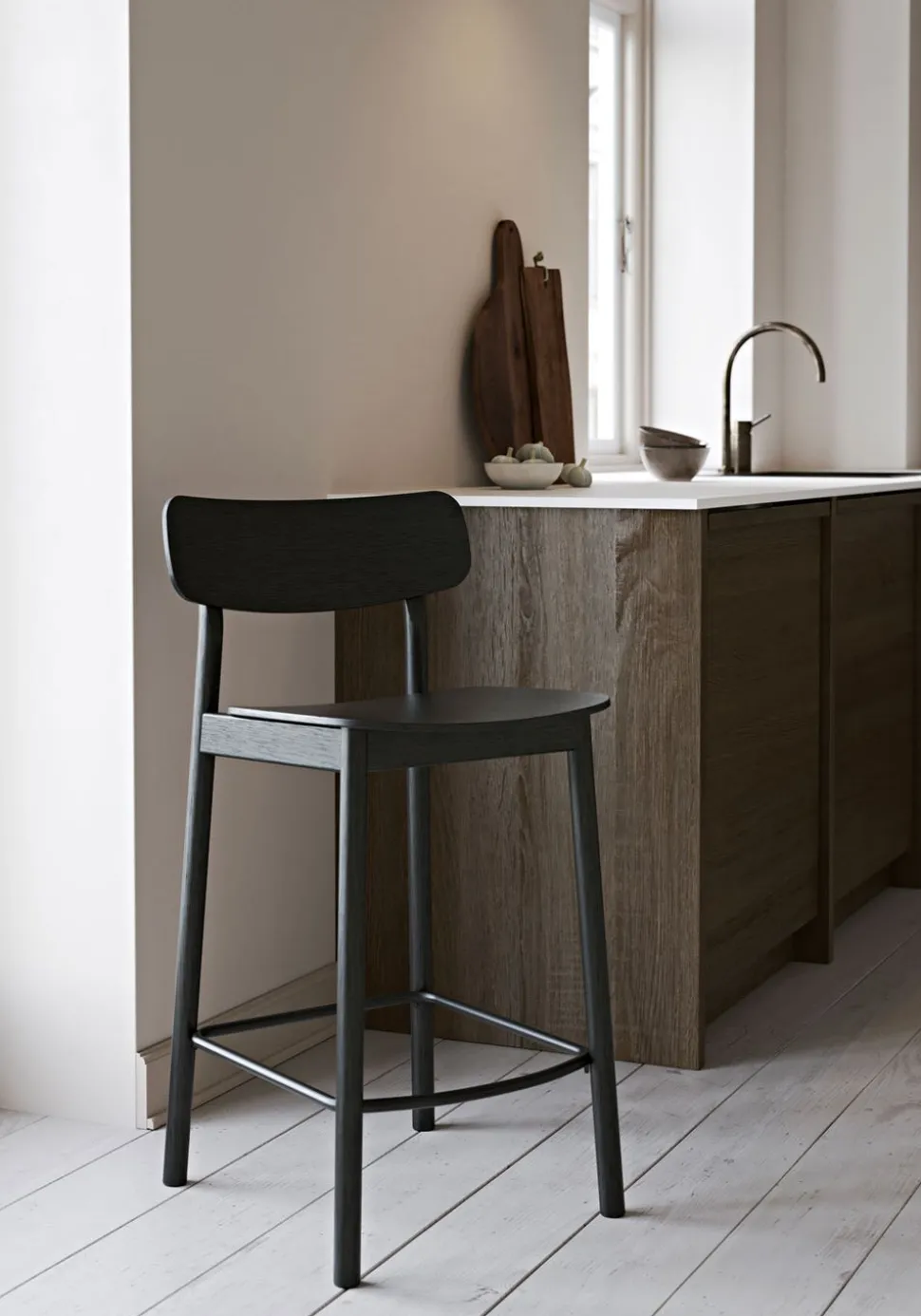Soma Barstol SH75 | Svartmålad Ask