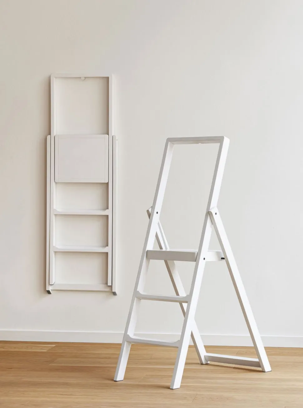 Step Stege | Vitbetsad