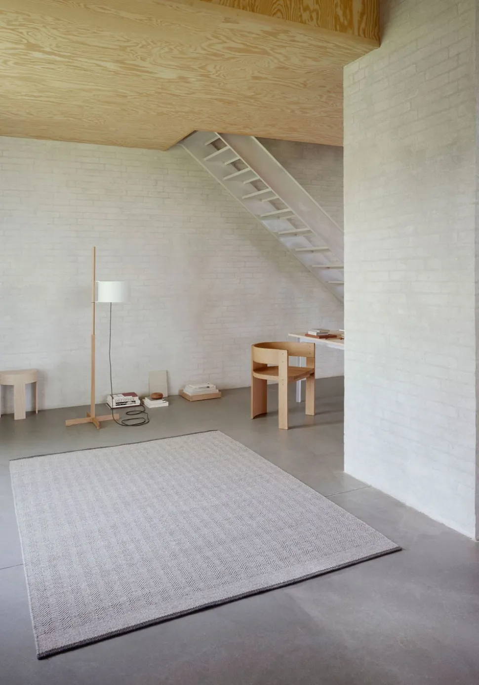 Stratum Echo matta | White 250x350