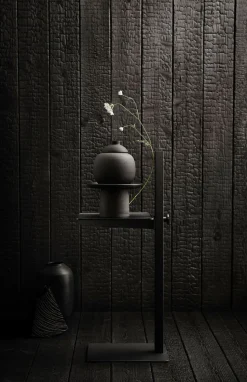 String Museum Sidobord | Svart