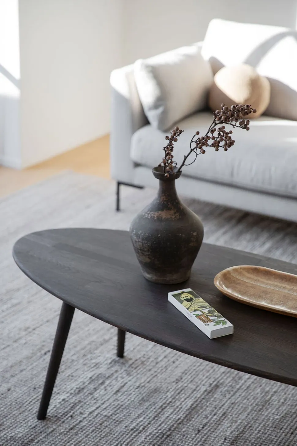 Tompkins Soffbord 150x60 | Brunoljad Ek