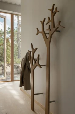 Tree rockhängare vägg hög | Svart