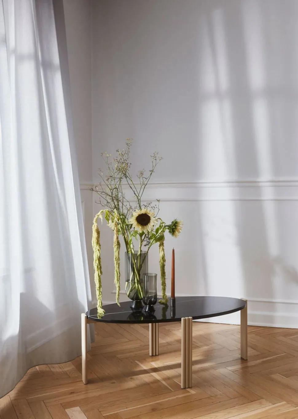 Tribus Soffbord Ovalt | Sand/Marmor