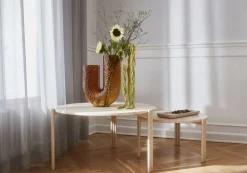 Tribus Soffbord Ø60 | Sand/Travertin