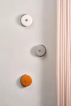 Trip Vägglampa | Burgundy/ Opal Glossy