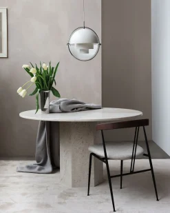 Violin Dining Chair  |  Klädd Sits / Valnöt