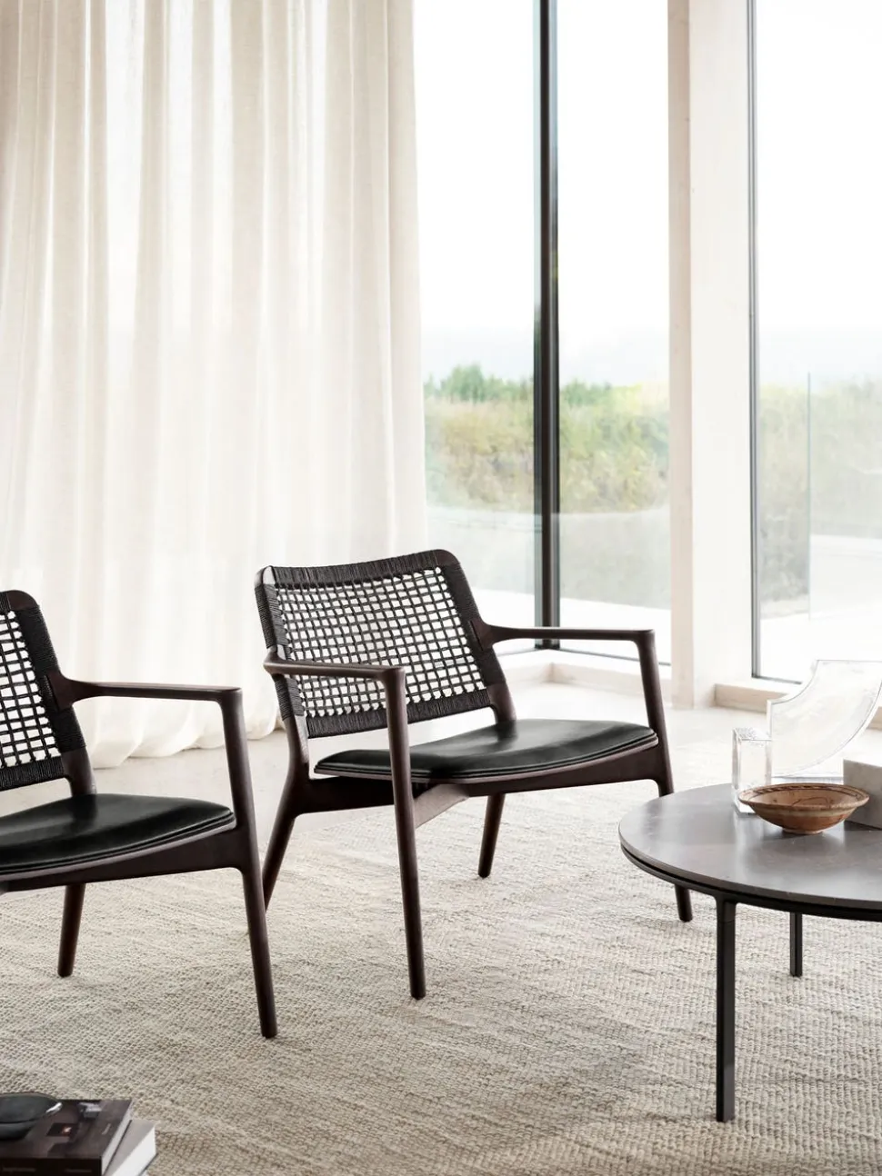 Vipp 488 Cabin Lounge Chair | Dark Oak