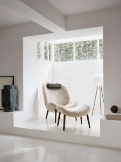 Vipp 466 Lodge Lounge Chair | Fårskinn Curly 09