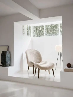 Vipp 466 Lodge Lounge Chair | Fårskinn Curly 09