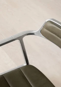 Vipp 452 Swivel Chair | Fötter | Polerat Aluminium, Grönt Läder