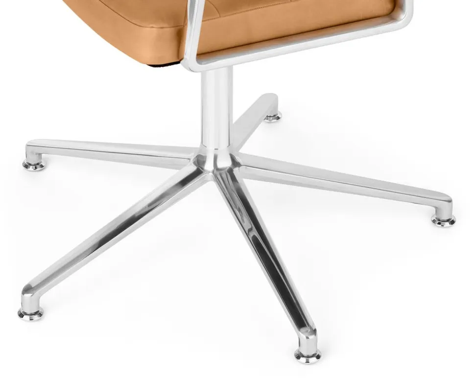 Vipp 453+ Swivel Stol | Fötter | Camel Läder, Polerat Aluminium