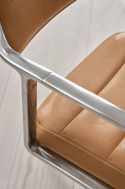 Vipp 453 Swivel Stol | Fötter | Camel Läder, Polerat Aluminium